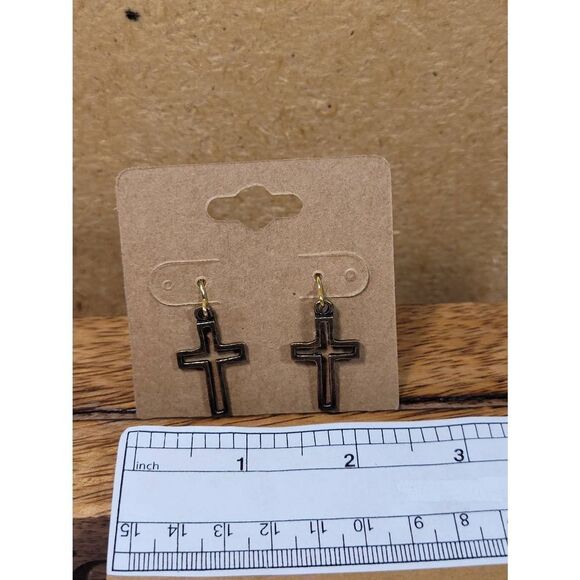 (3 for $15) JoMa Antiqued Gold Cross Dangle Earrings- NEW - Picture 2 of 4
